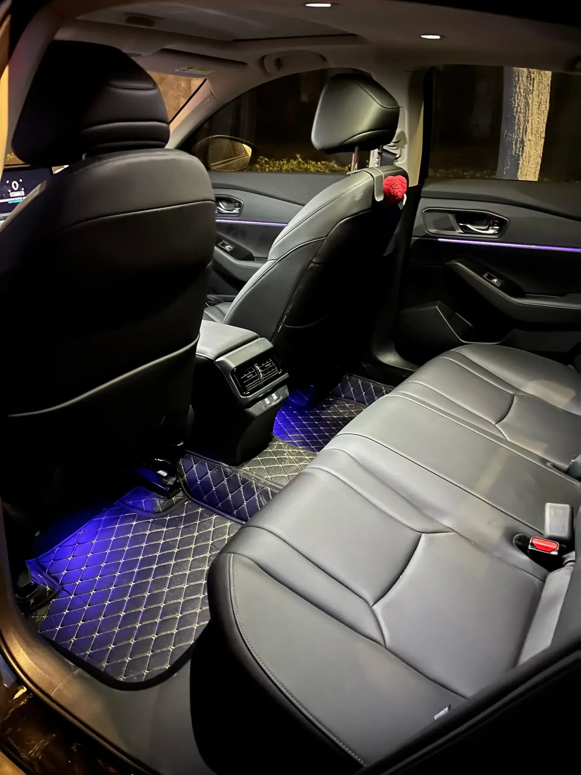 2025 HONDA ACCORD thumbnail 4