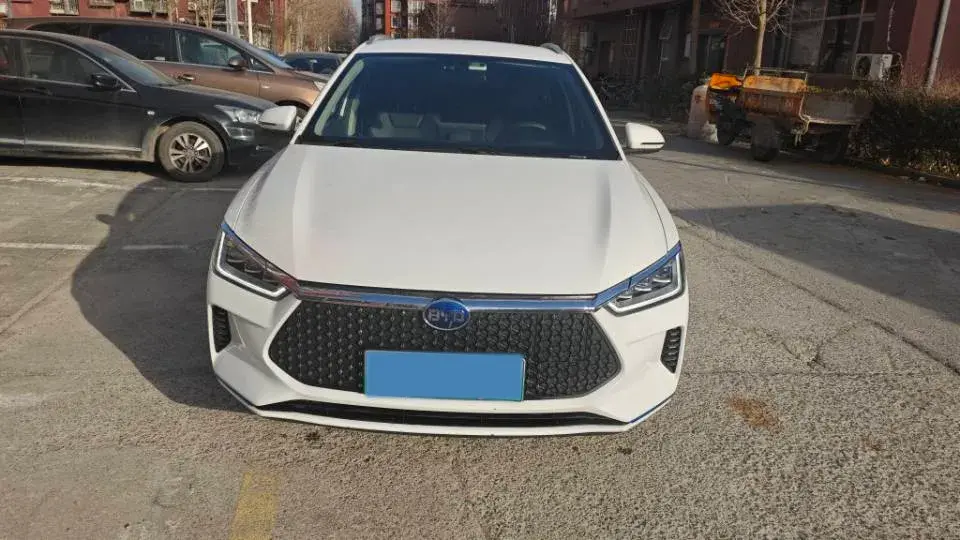 2019 BYD E2 thumbnail 2