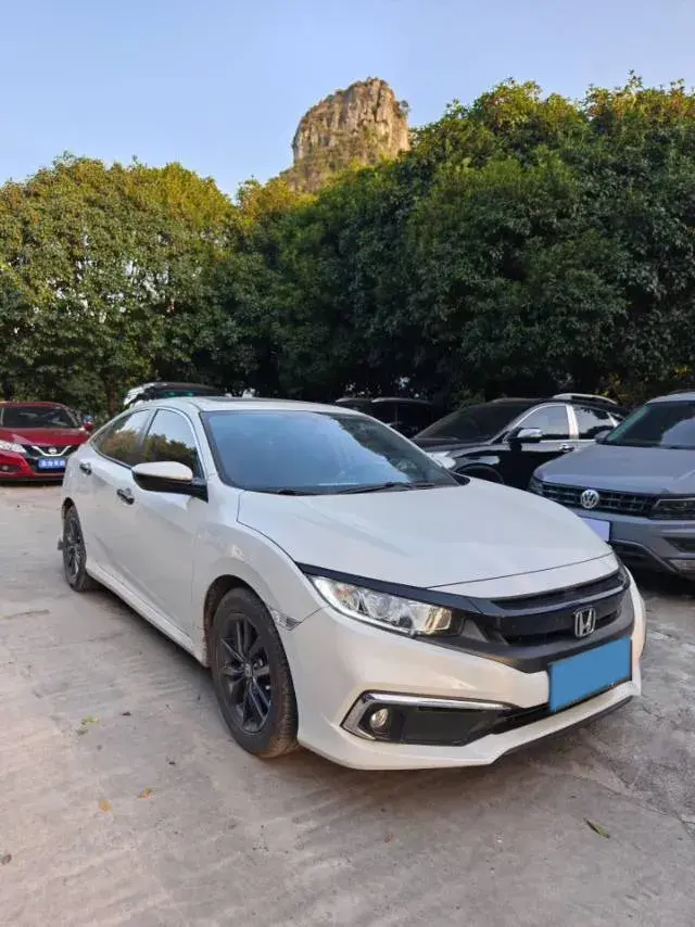 2019 HONDA CIVIC thumbnail 3