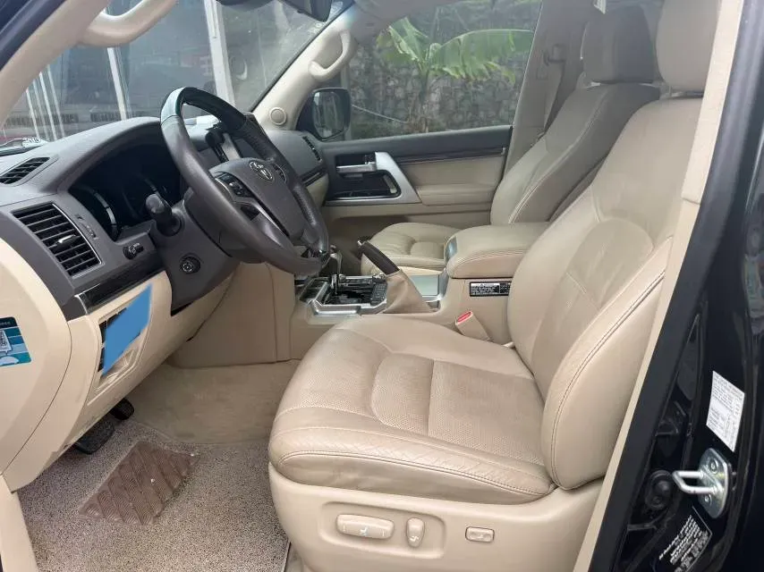 2019 Chevrolet Trax 1.0T 125HP L3 6AT,autocango,china used car exporter,china ev exporter,chinese used car exporter,chinese used ev exporter