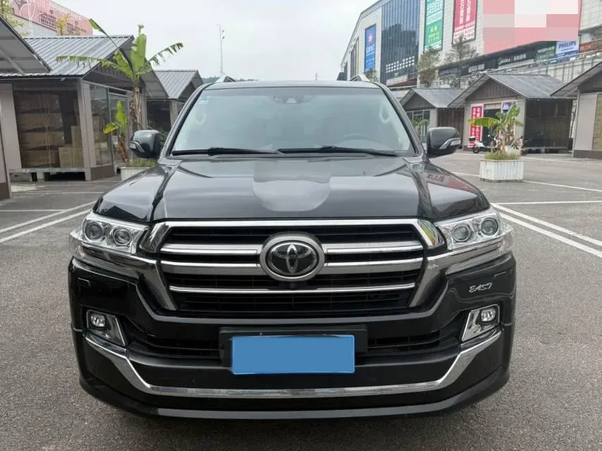 2019 Chevrolet Trax 1.0T 125HP L3 6AT,autocango,china used car exporter,china ev exporter,chinese used car exporter,chinese used ev exporter