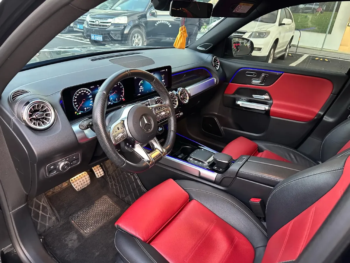2023 Mercedes-Benz GLB AMG 2.0T 306HP L4 8DCT,autocango,china used car exporter,china ev exporter,chinese used car exporter,chinese used ev exporter