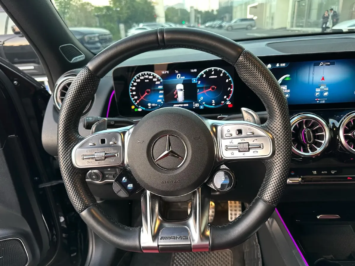 2023 Mercedes-Benz GLB AMG 2.0T 306HP L4 8DCT,autocango,china used car exporter,china ev exporter,chinese used car exporter,chinese used ev exporter