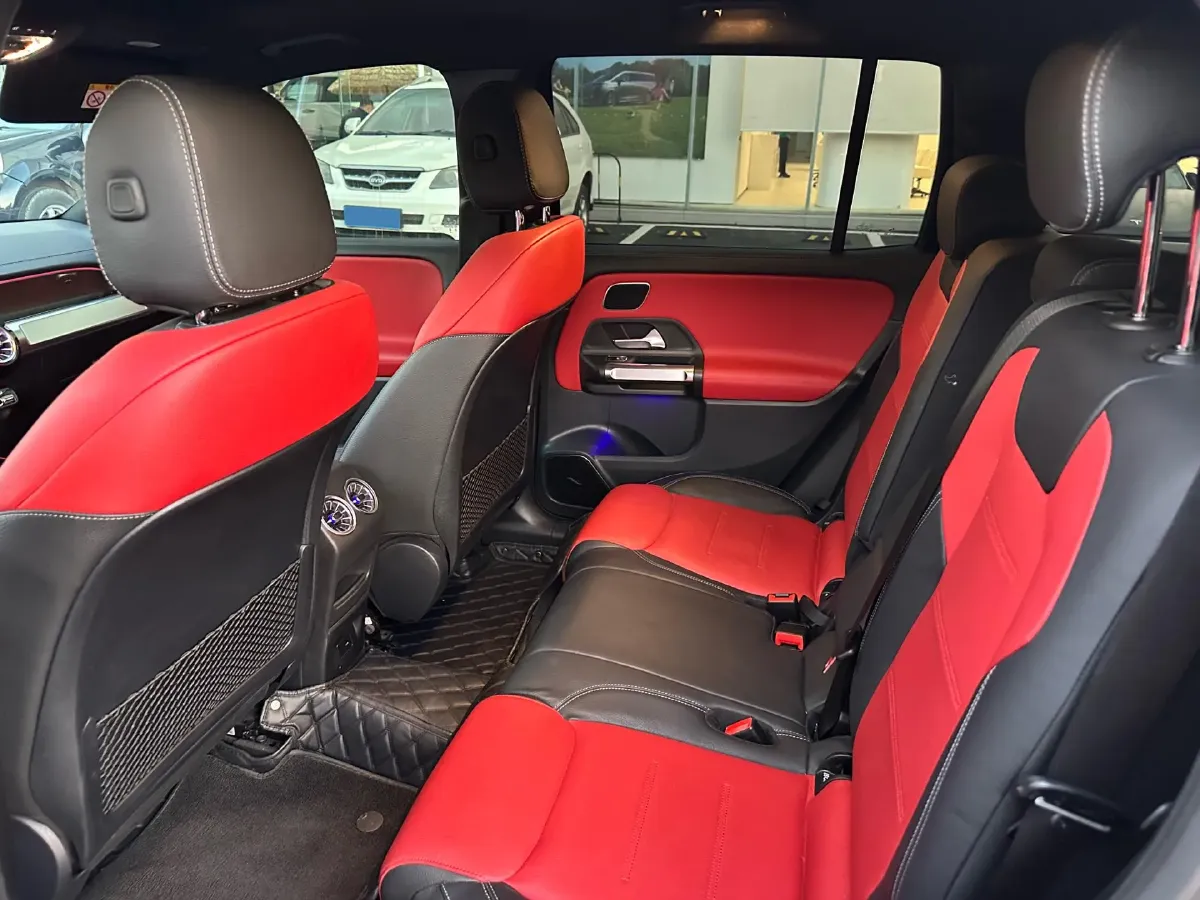 2023 Mercedes-Benz GLB AMG 2.0T 306HP L4 8DCT,autocango,china used car exporter,china ev exporter,chinese used car exporter,chinese used ev exporter