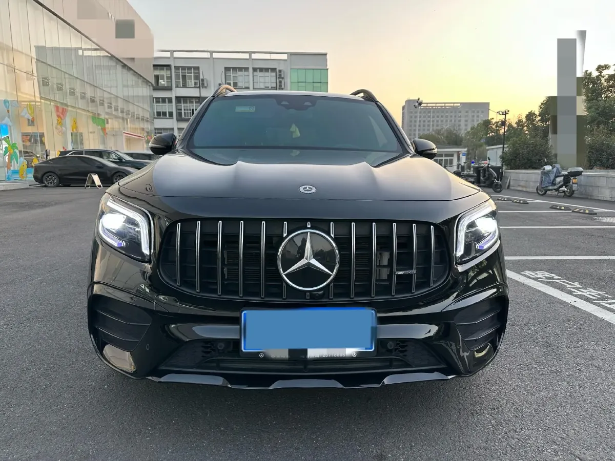 2023 Mercedes-Benz GLB AMG 2.0T 306HP L4 8DCT,autocango,china used car exporter,china ev exporter,chinese used car exporter,chinese used ev exporter