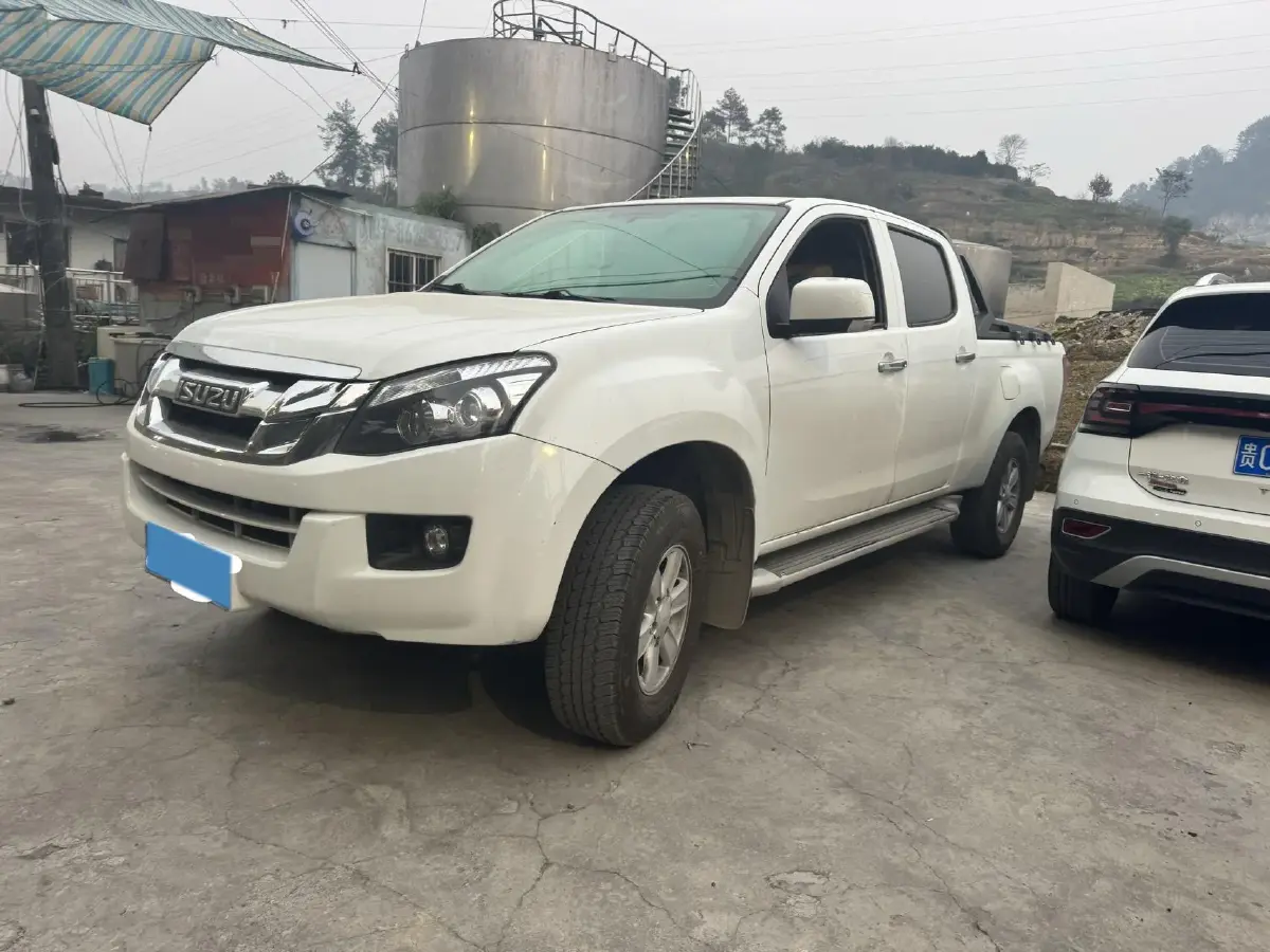 2019 Isuzu LingTuo 2.5T 129HP L4 6MT
