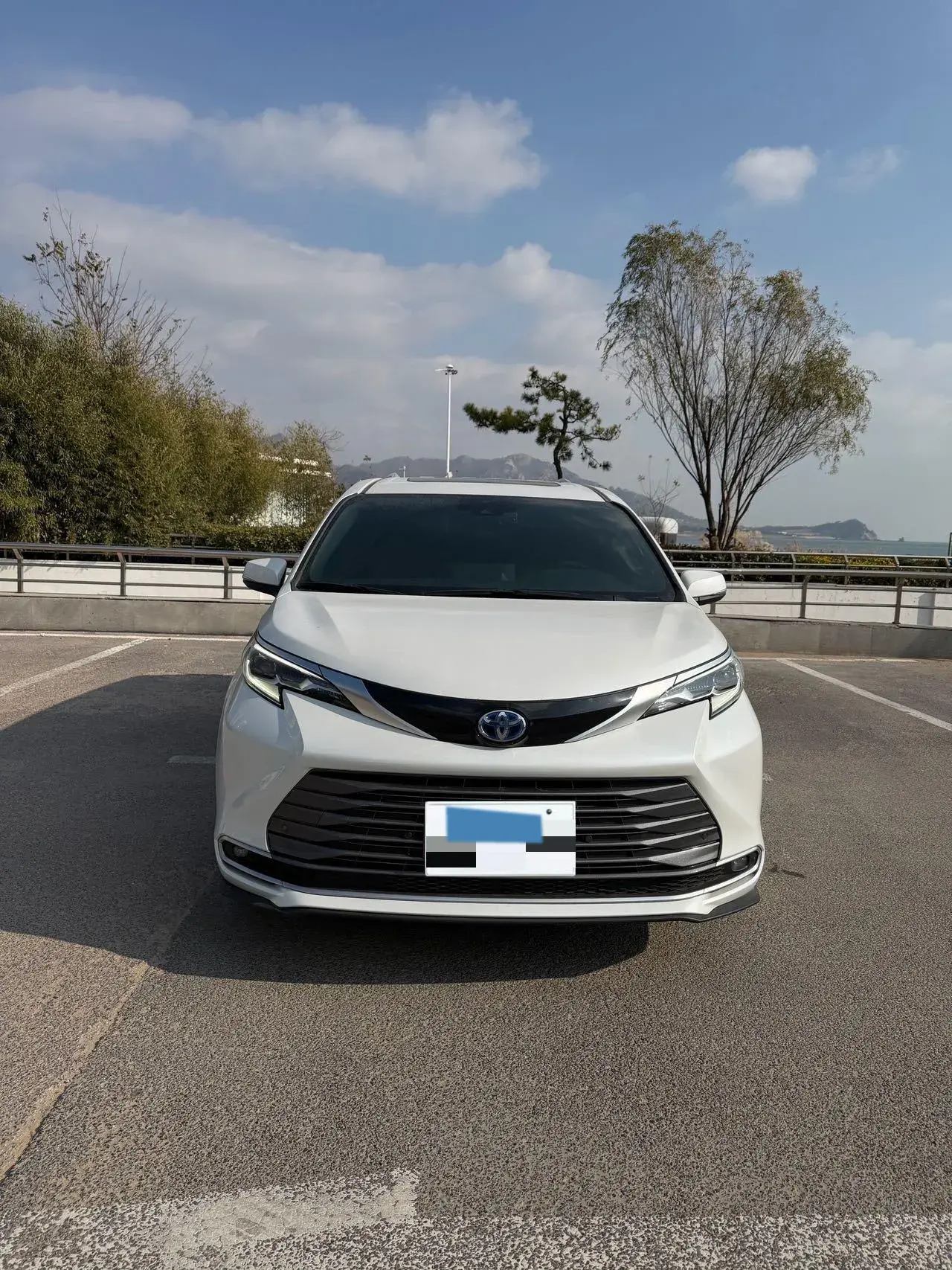 2021 TOYOTA SIENNA thumbnail 2