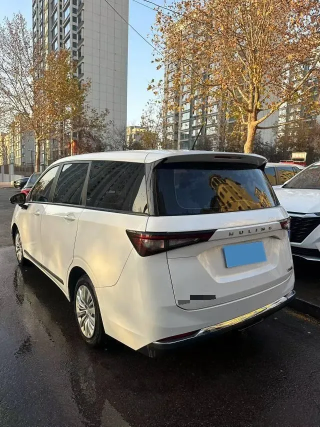2022 WuLing JiaChen 1.5L 99HP L4 6MT,autocango,china used car exporter,china ev exporter,chinese used car exporter,chinese used ev exporter