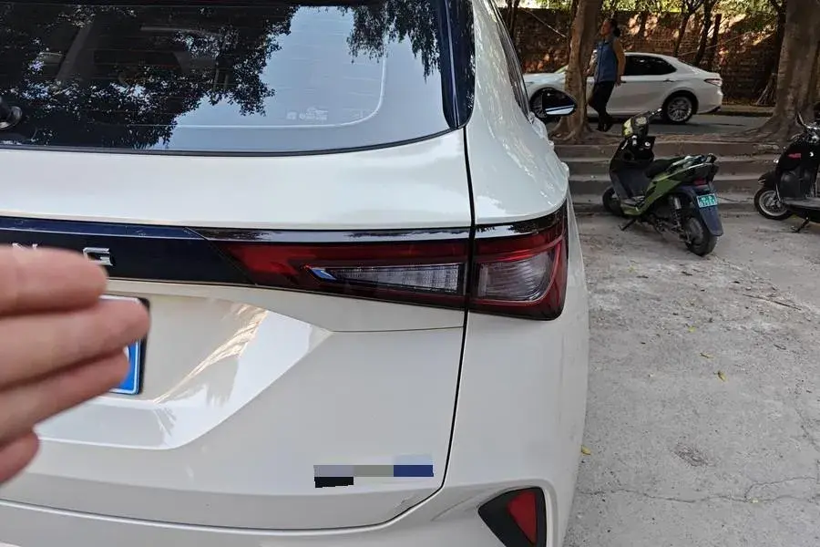 2021 WULING XINGCHEN thumbnail 4