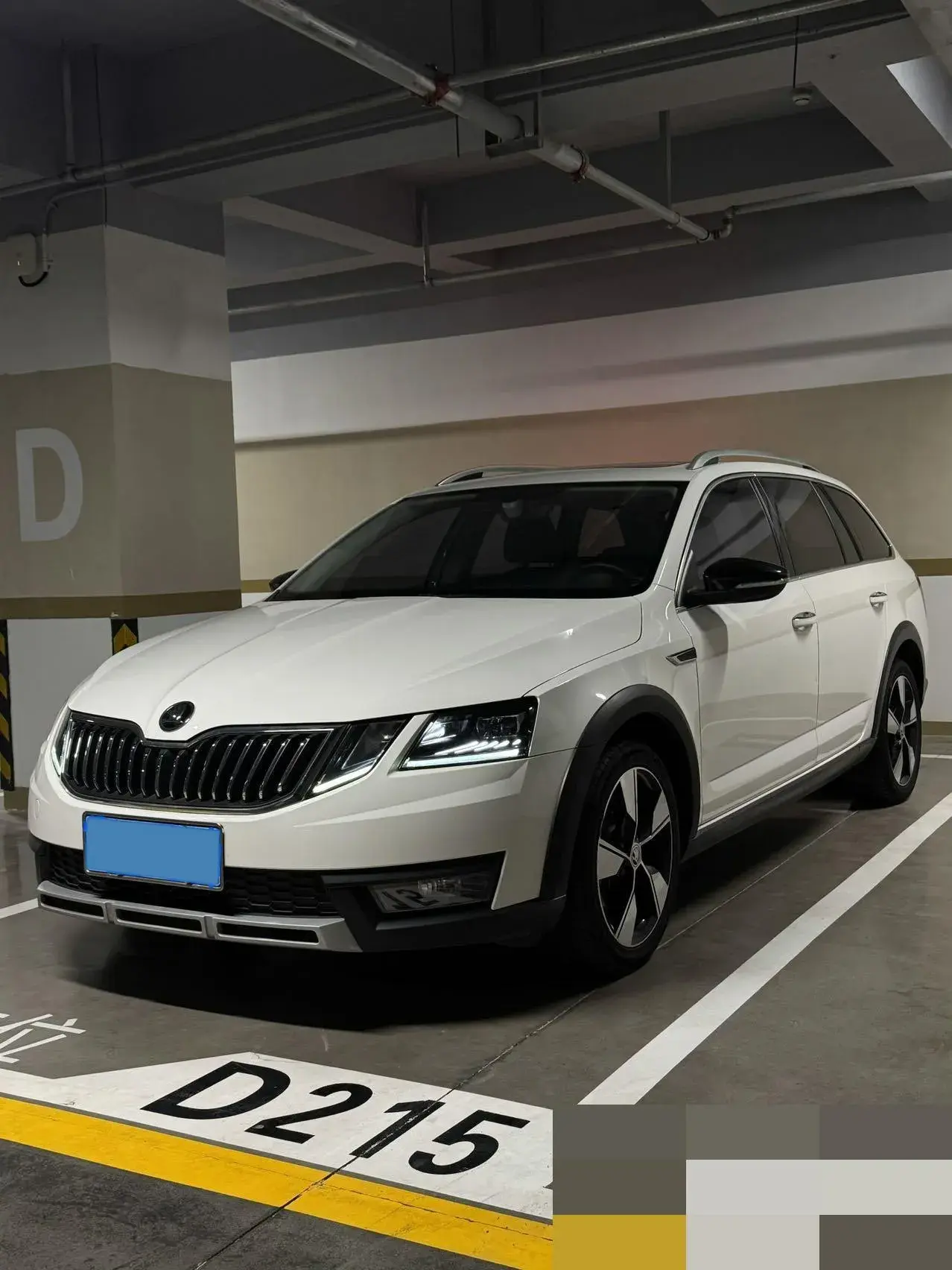 2018 SKODA OCTAVIA view 1