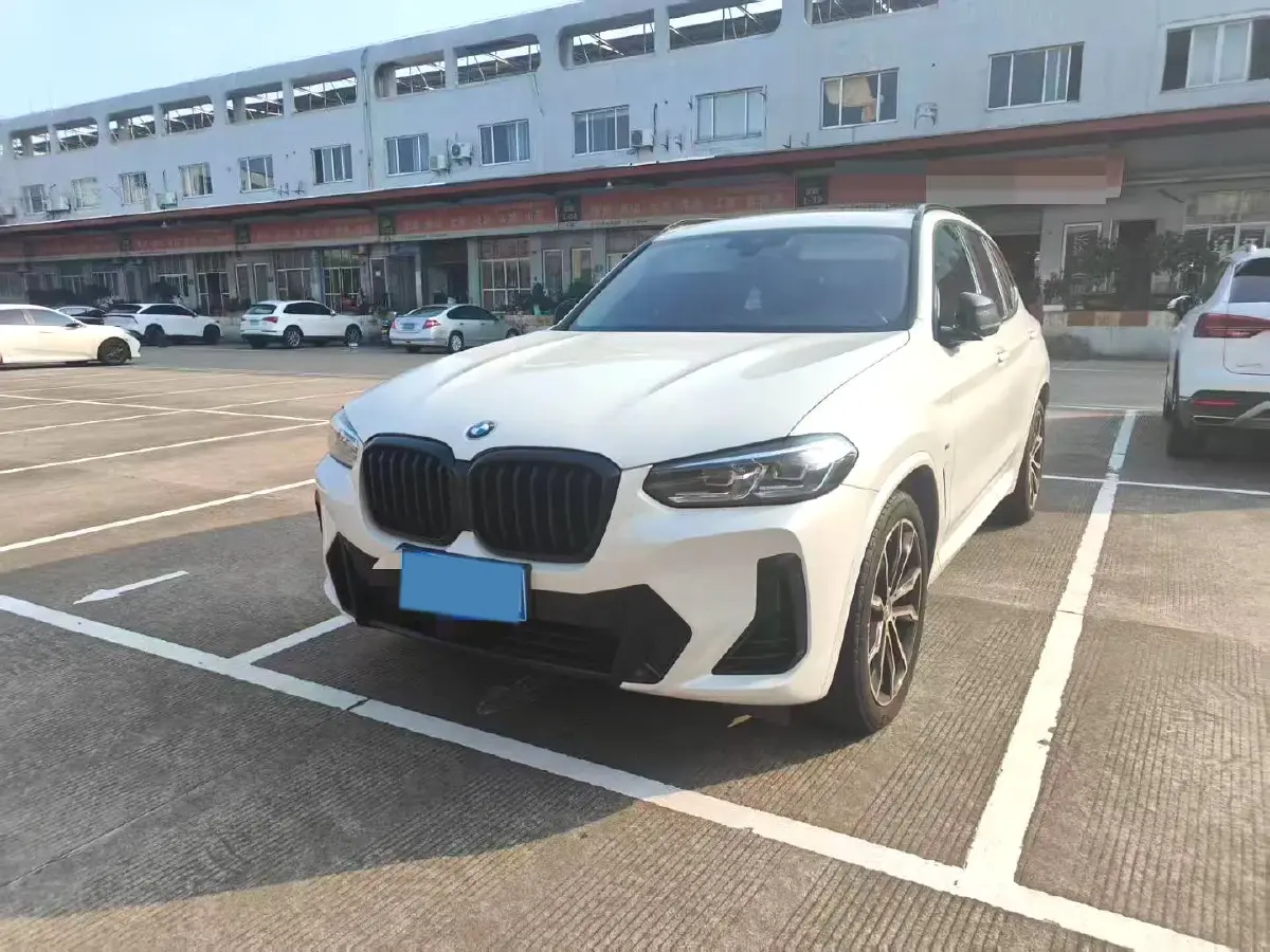 2022 BMW X3 2.0T 252HP L4 8AT