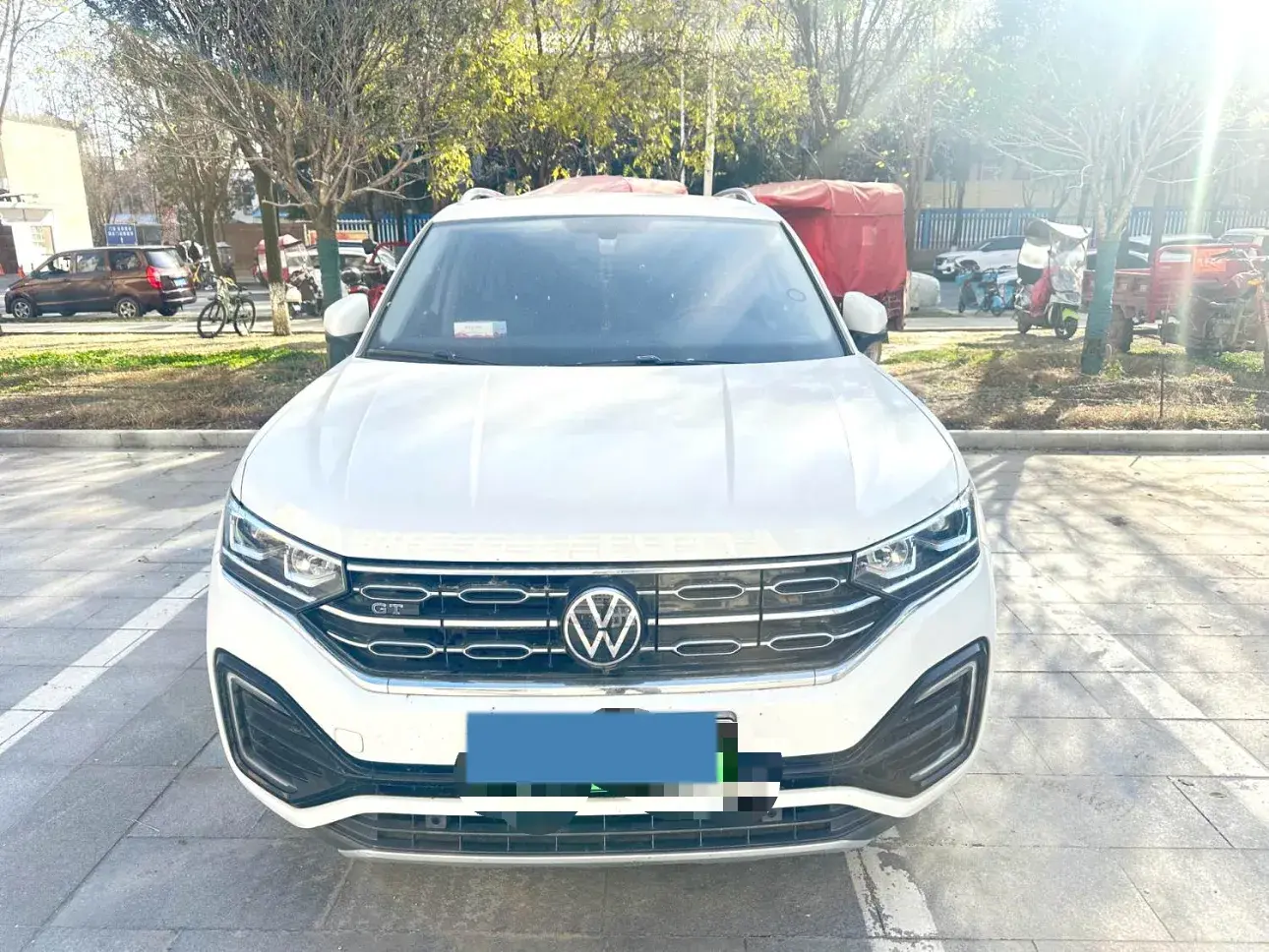 2020 VOLKSWAGEN TAYRON thumbnail 2