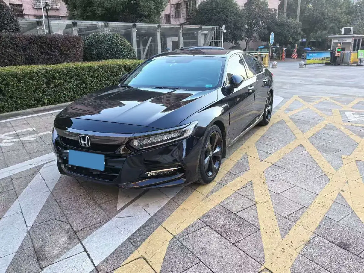 2021 Honda Accord 2.0L 146HP L4 E-CVT Hybrid