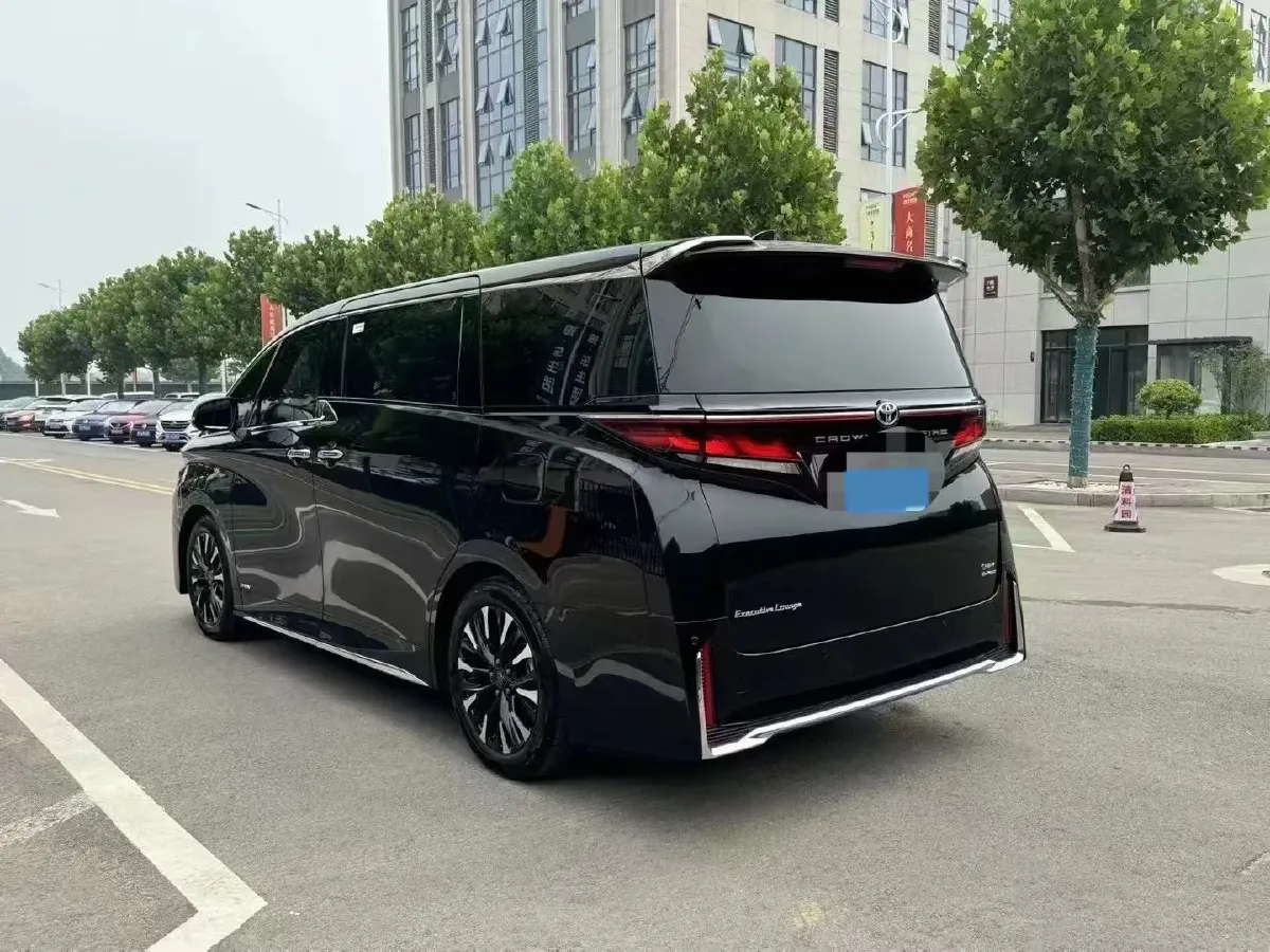 2024 Toyota Vellfire 2.5L 190HP L4 E-CVT Hybrid,autocango,china used car exporter,china ev exporter,chinese used car exporter,chinese used ev exporter