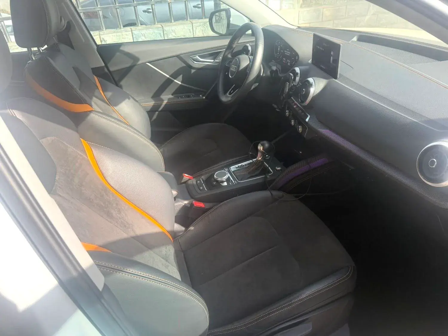 2019 AUDI Q2L thumbnail 3