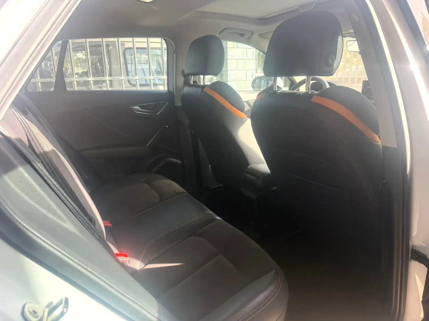 2019 AUDI Q2L thumbnail 4