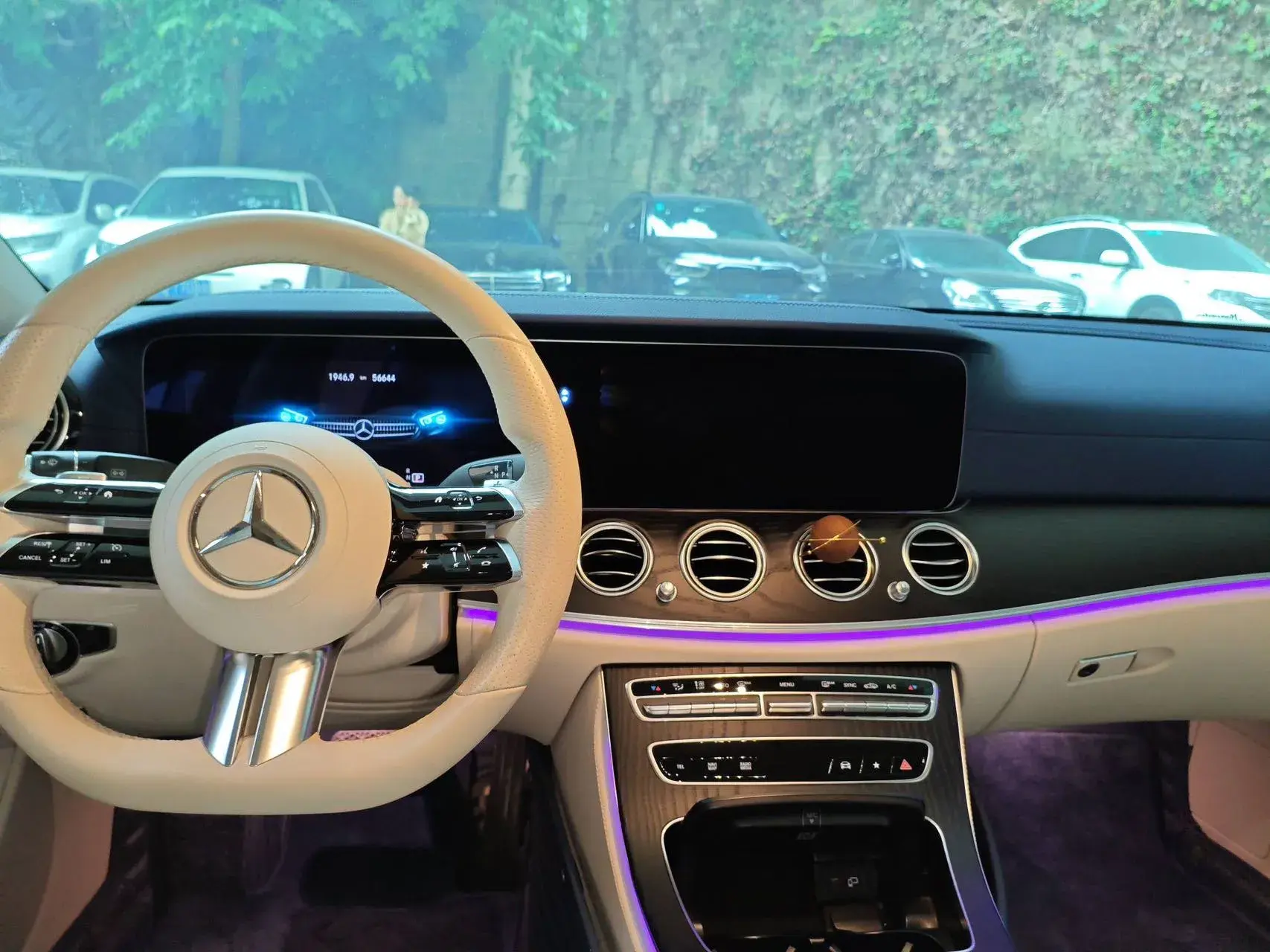 2021 MERCEDES-BENZ E thumbnail 3