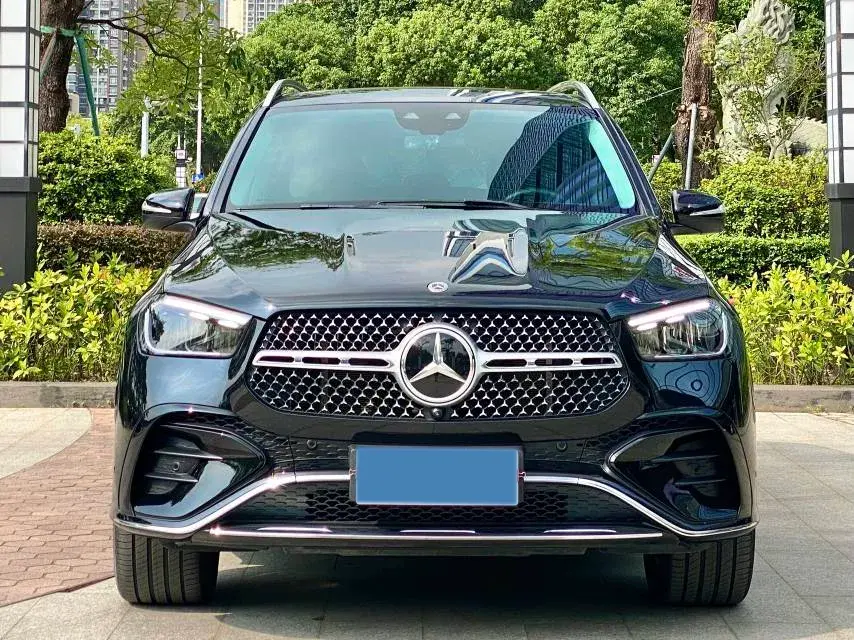 2025 MERCEDES-BENZ GLE thumbnail 3