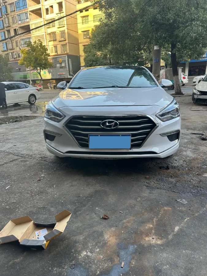 2017 Hyundai Mistra 1.6T 175HP L4 7DCT,autocango,china used car exporter,china ev exporter,chinese used car exporter,chinese used ev exporter