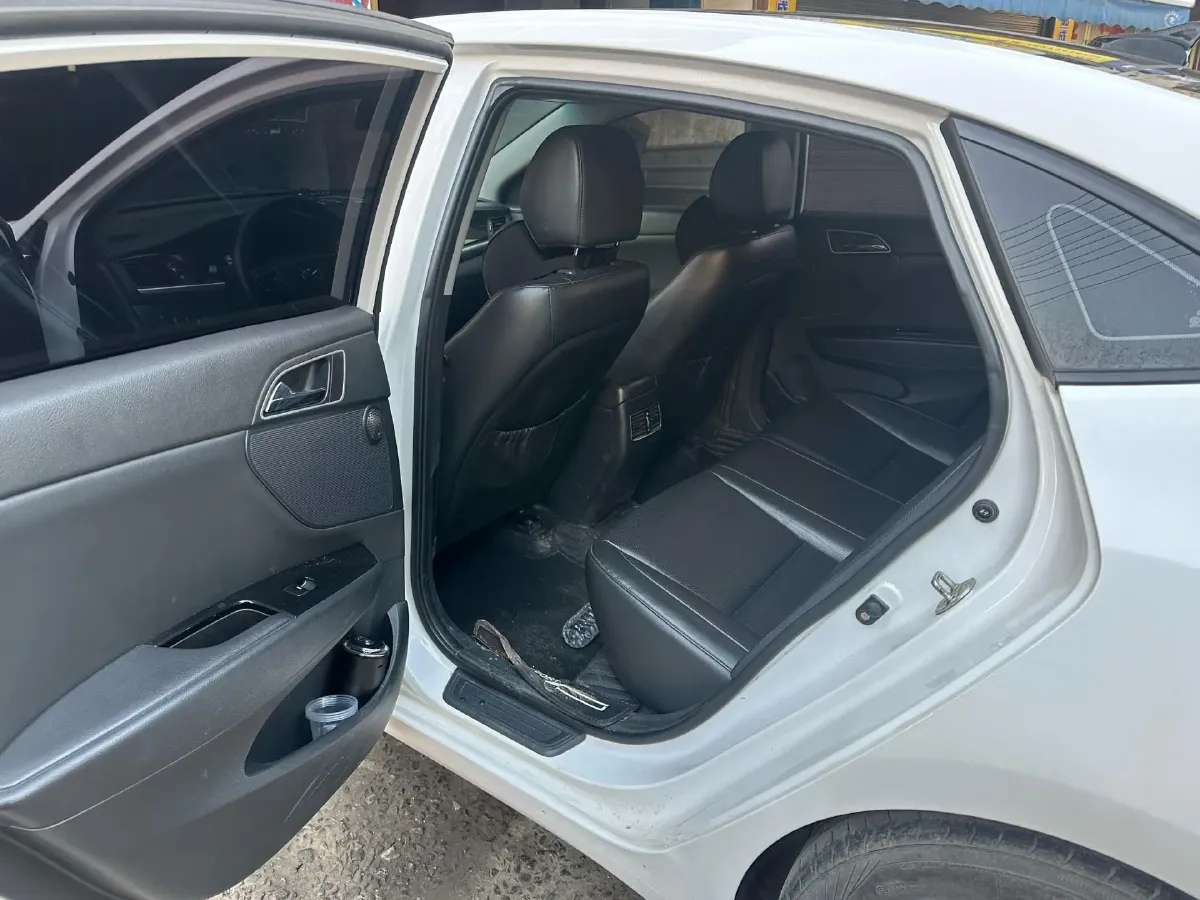 2017 Hyundai Mistra 1.6T 175HP L4 7DCT,autocango,china used car exporter,china ev exporter,chinese used car exporter,chinese used ev exporter