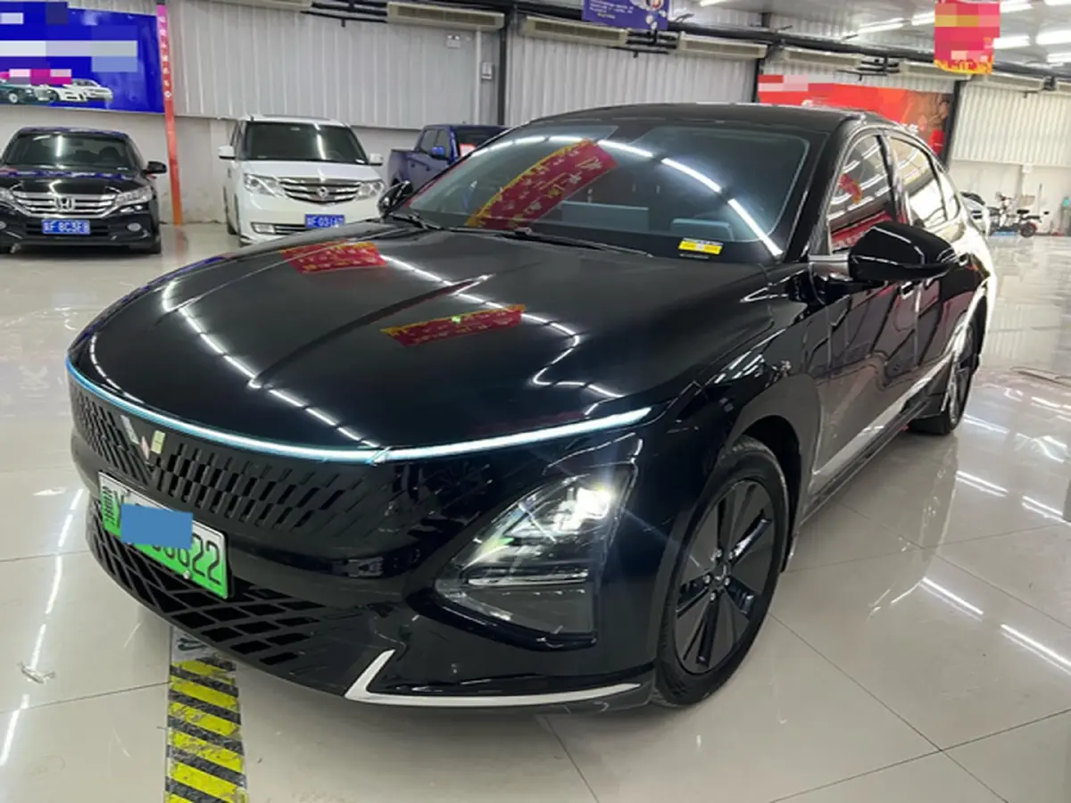 2024 WuLing XingGuang 1.5L 106HP L4 E-CVT PHEV 9.5KWH