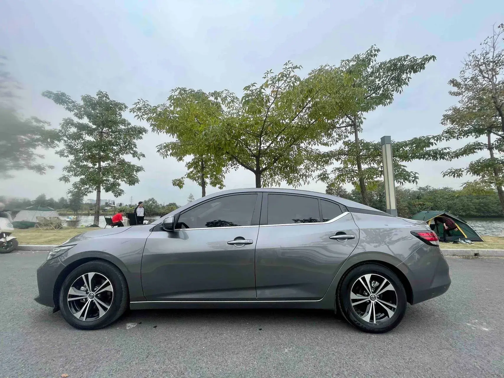 2020 NISSAN SYLPHY thumbnail 4