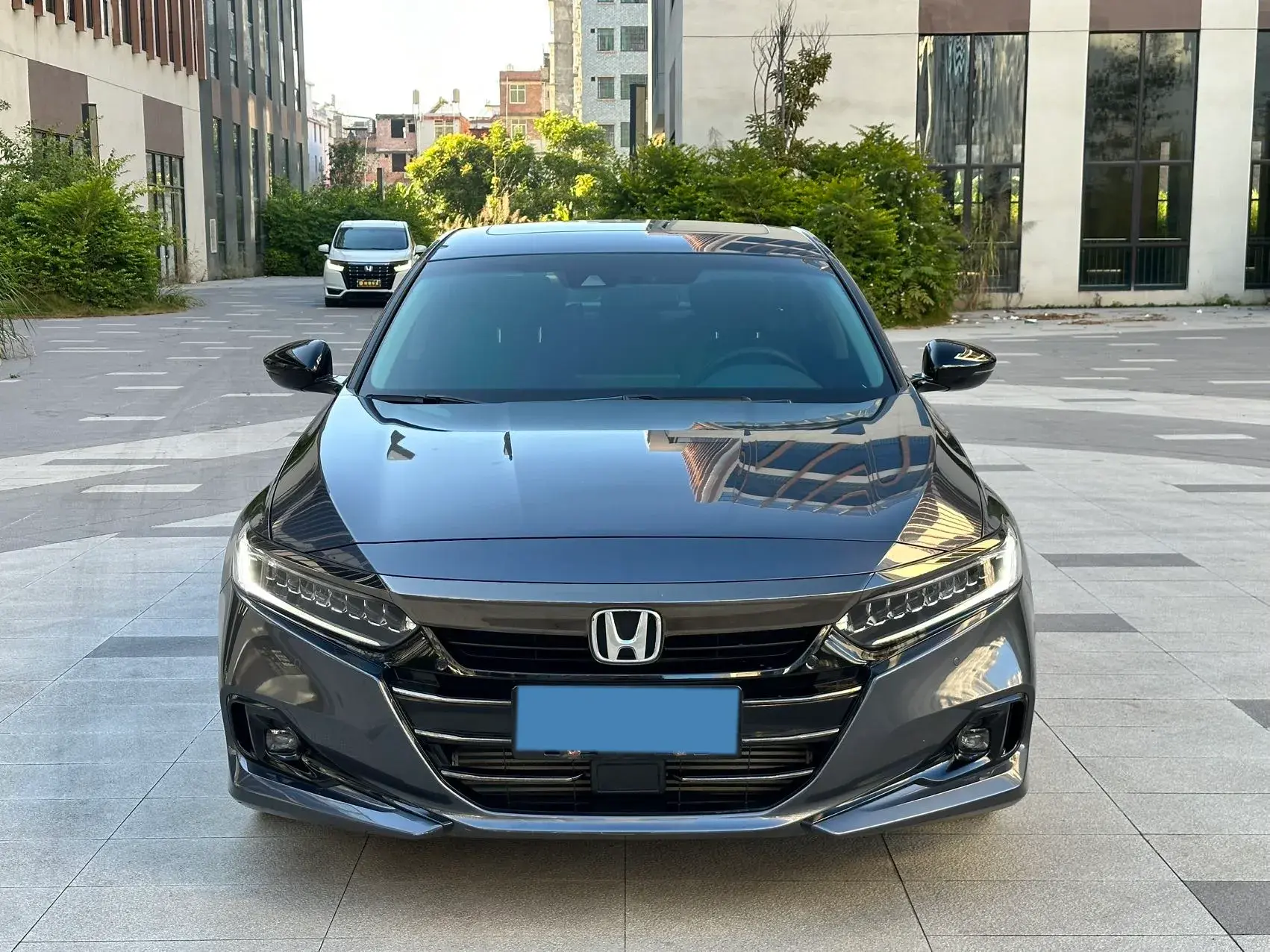2022 HONDA ACCORD thumbnail 2