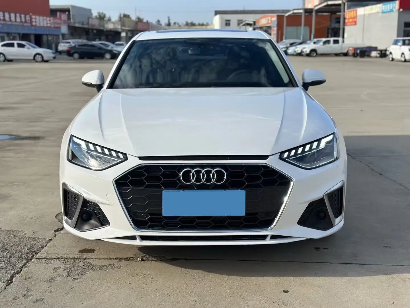 2020 AUDI A4L thumbnail 2