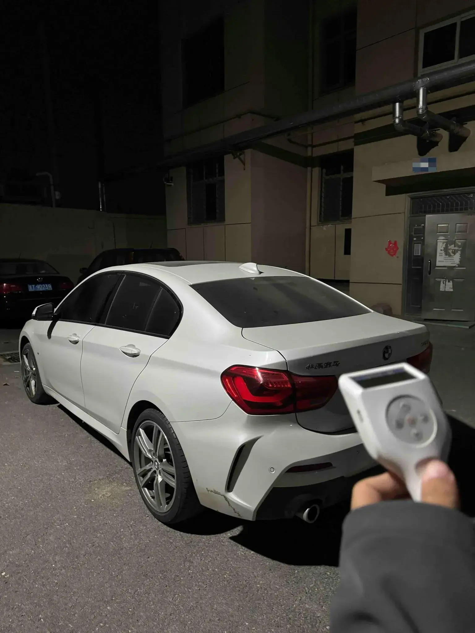 2020 BMW 1 thumbnail 4