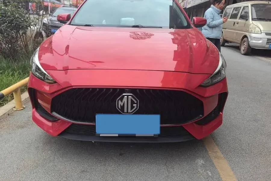 2021 MG 5 thumbnail 2