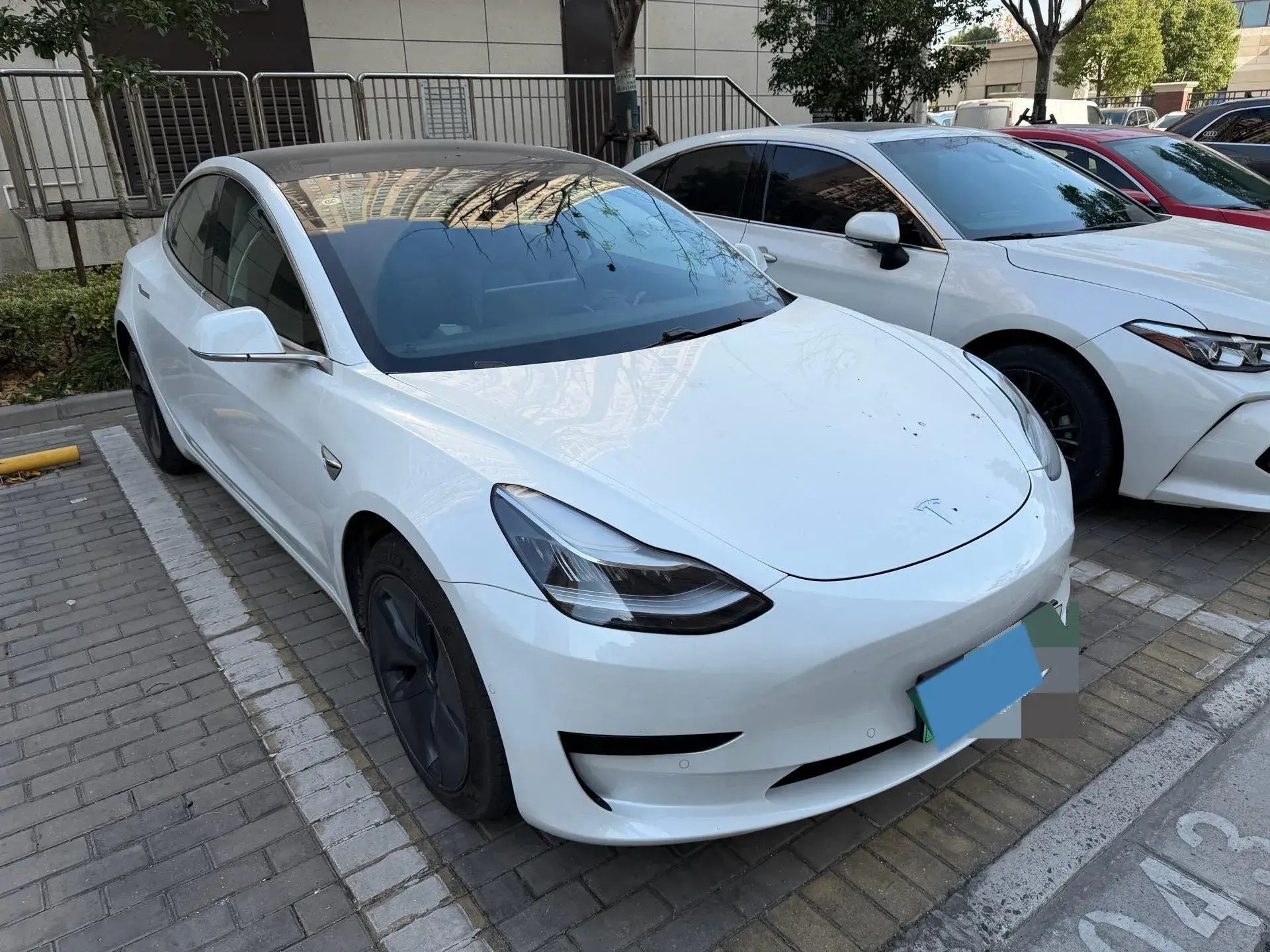 2020 TESLA MODEL thumbnail 2