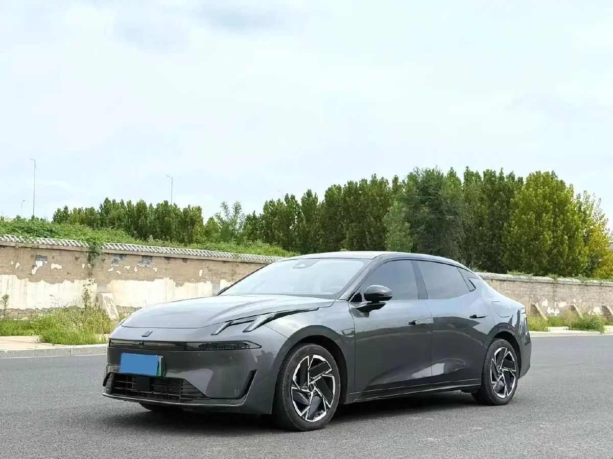 2024 LYNK&CO 07 EM-P 1.5T 163HP L4 3DHT PHEV 18.99KWH