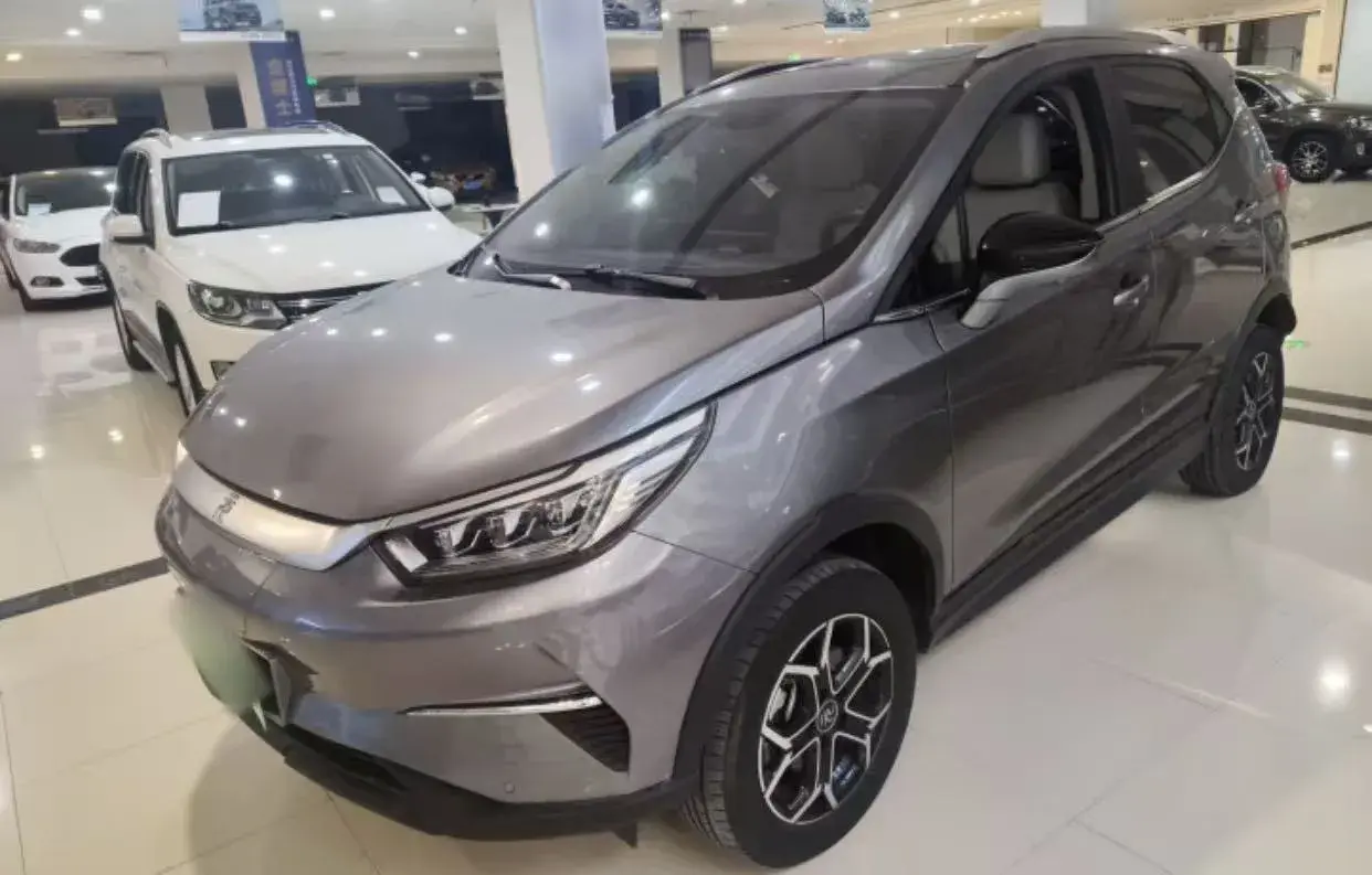 2023 BYD YUAN view 1