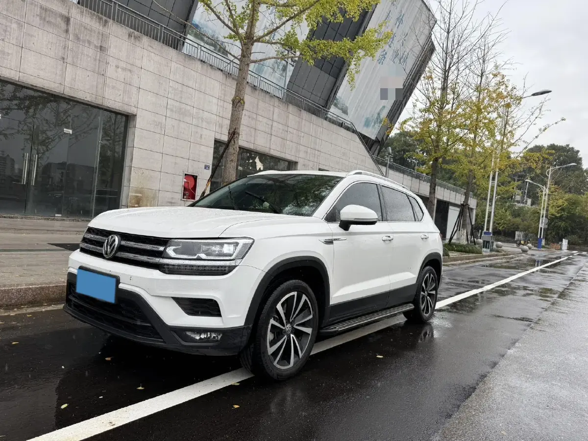 2021 Volkswagen Tharu 1.4T 150HP L4 7DCT