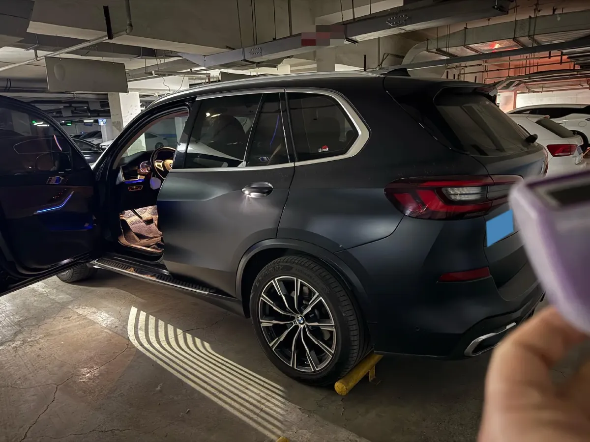 2021 BMW X5 3.0T 340HP L6 8AT,autocango,china used car exporter,china ev exporter,chinese used car exporter,chinese used ev exporter