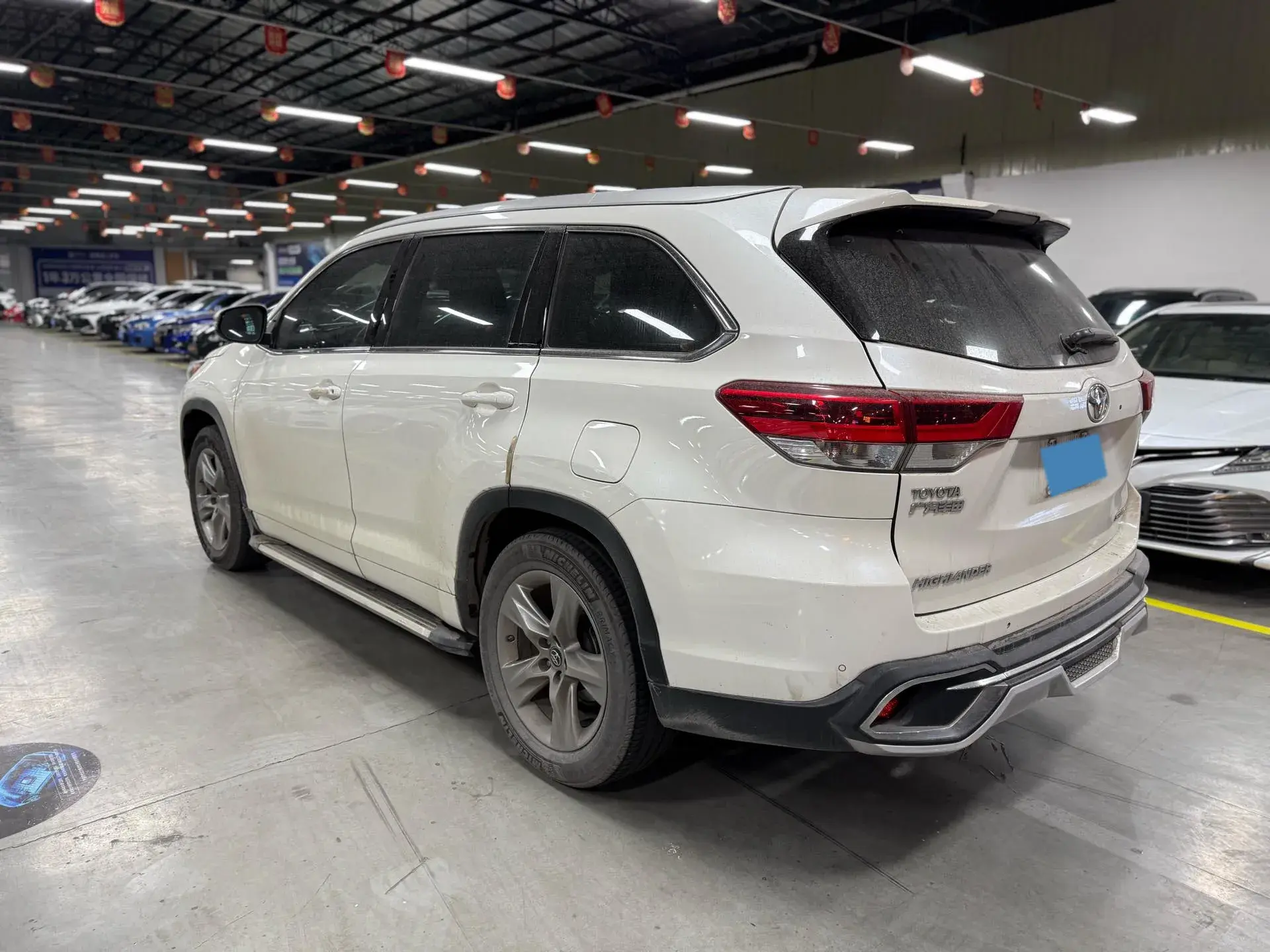 2018 TOYOTA HIGHLANDER thumbnail 4