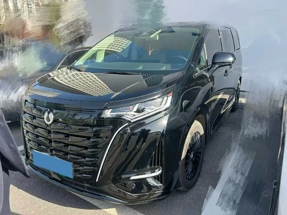 2024 Denza D9 1.5T 139HP L4 E-CVT PHEV 40KWH