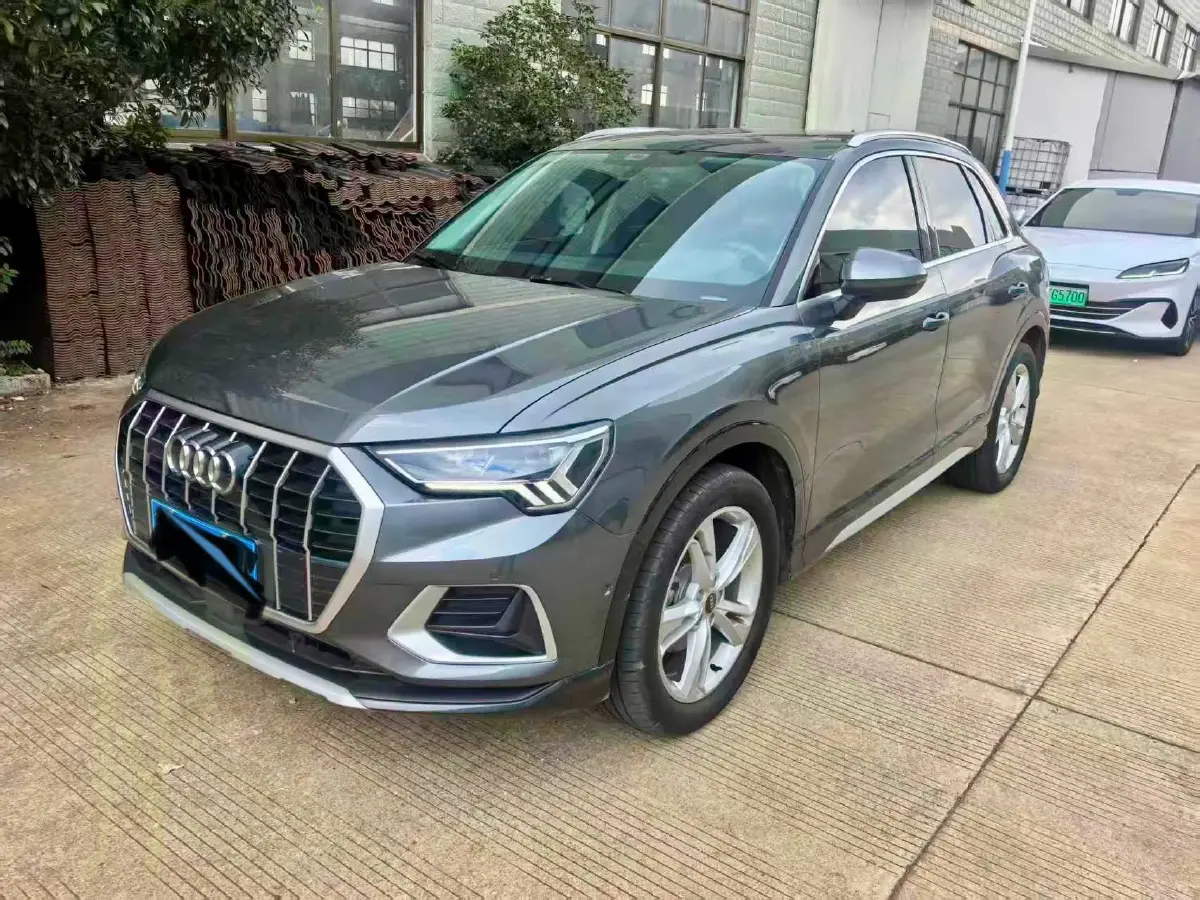 2021 Audi Q3 2.0T 186HP L4 7DCT