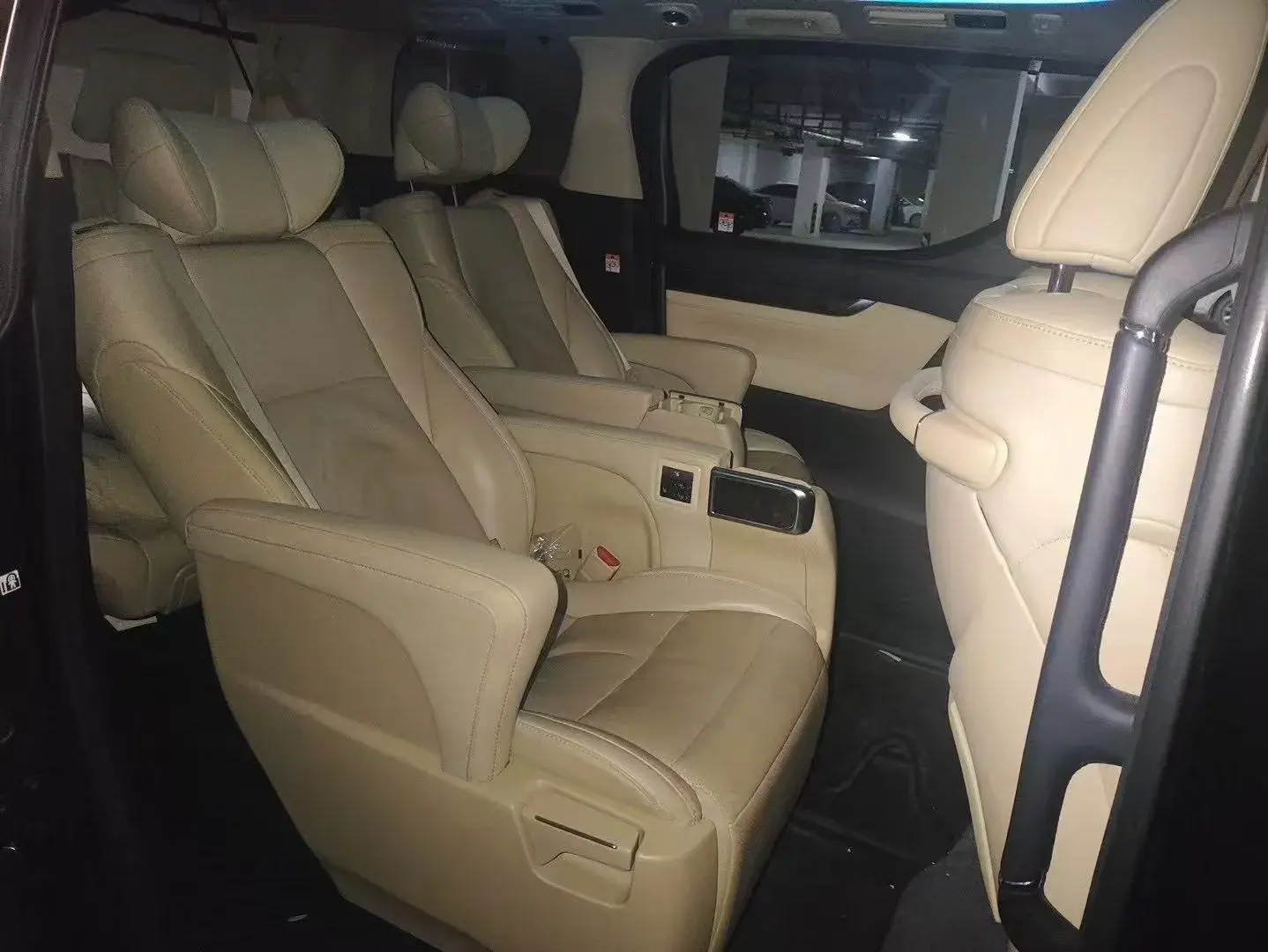 2021 TOYOTA ALPHARD thumbnail 4