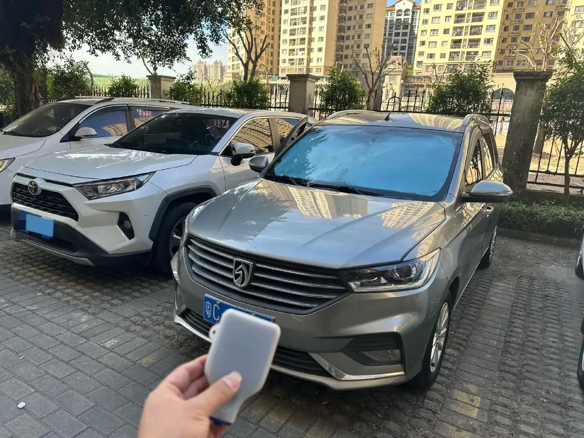 2019 BaoJun 360 1.5L 105HP L4 6MT