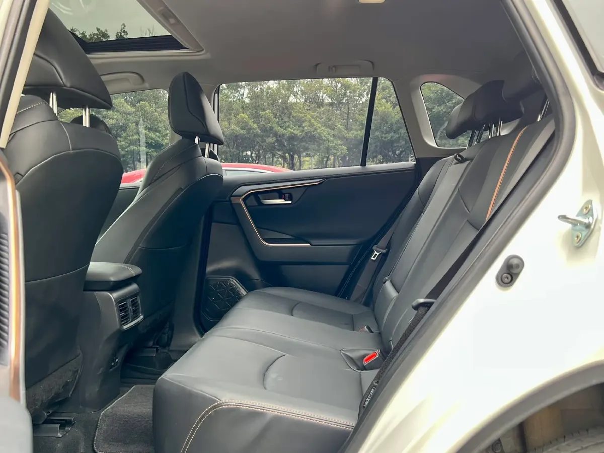 2024 Toyota Wildlander 2.0L 171HP L4 CVT,autocango,china used car exporter,china ev exporter,chinese used car exporter,chinese used ev exporter