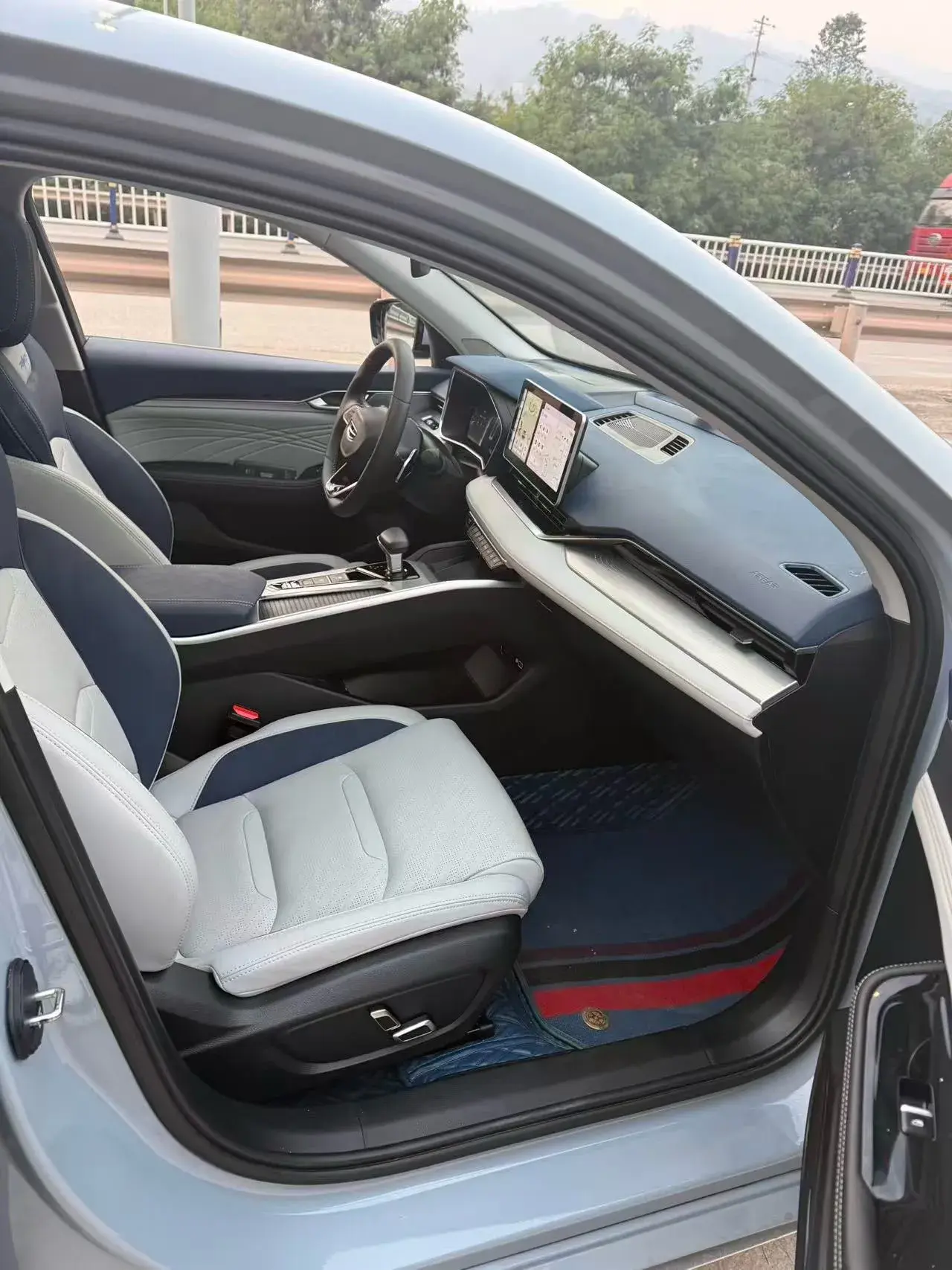 2023 GEELY PREFACE thumbnail 4