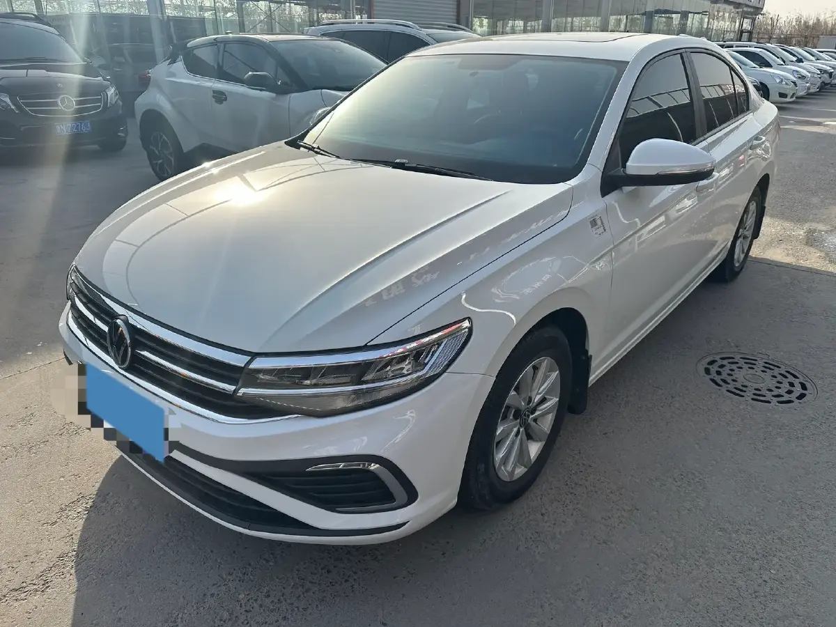 2023 Volkswagen Bora 1.5L 113HP L4 6AT