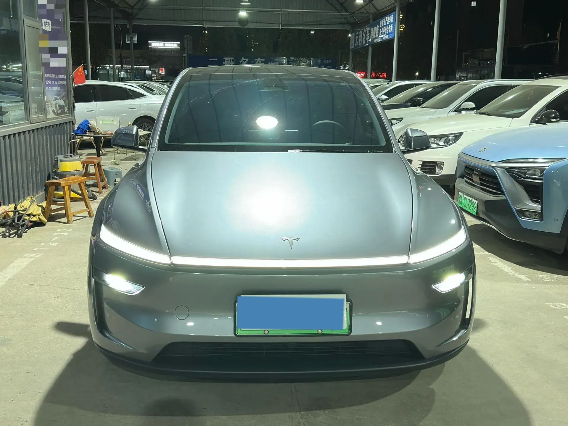 2025 TESLA MODEL thumbnail 2