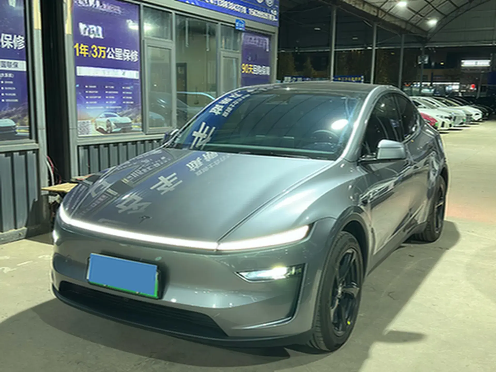 2025 TESLA MODEL view 1