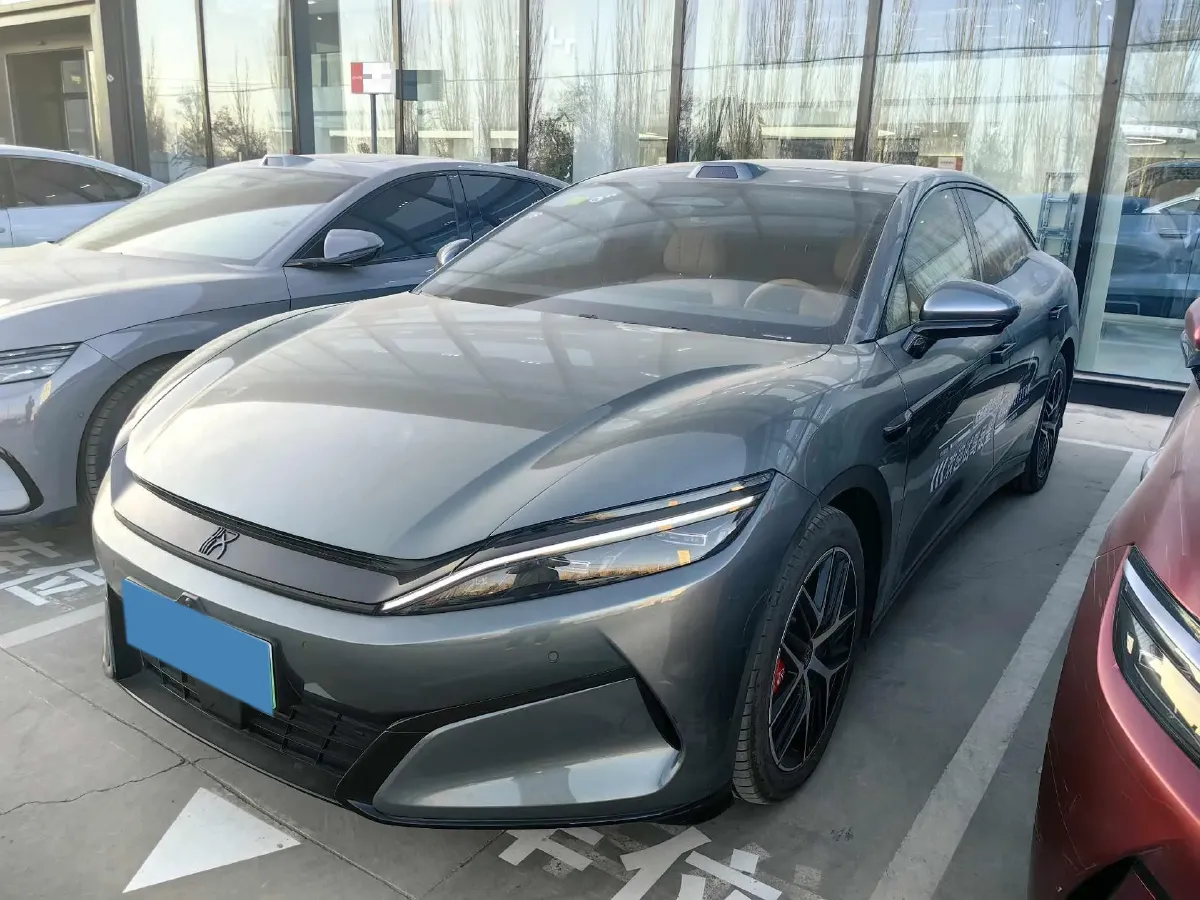 2025 BYD HanL 1.5T 156HP L4 E-CVT PHEV,autocango,china used car exporter,china ev exporter,chinese used car exporter,chinese used ev exporter