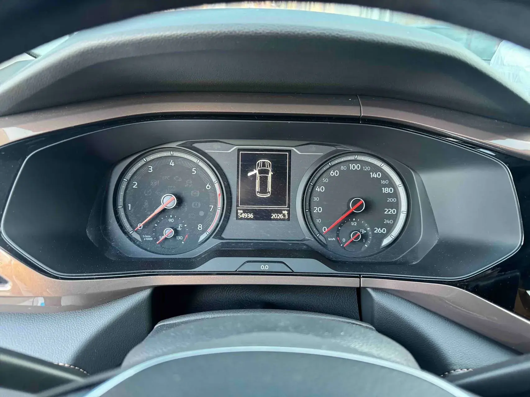 2021 VOLKSWAGEN THARU thumbnail 4