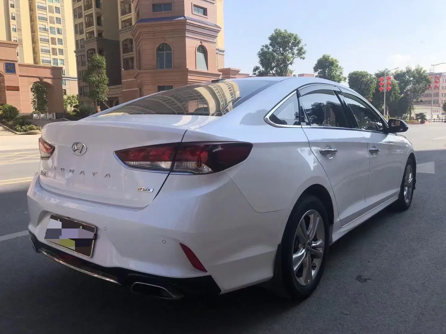 2018 HYUNDAI SONATA thumbnail 4