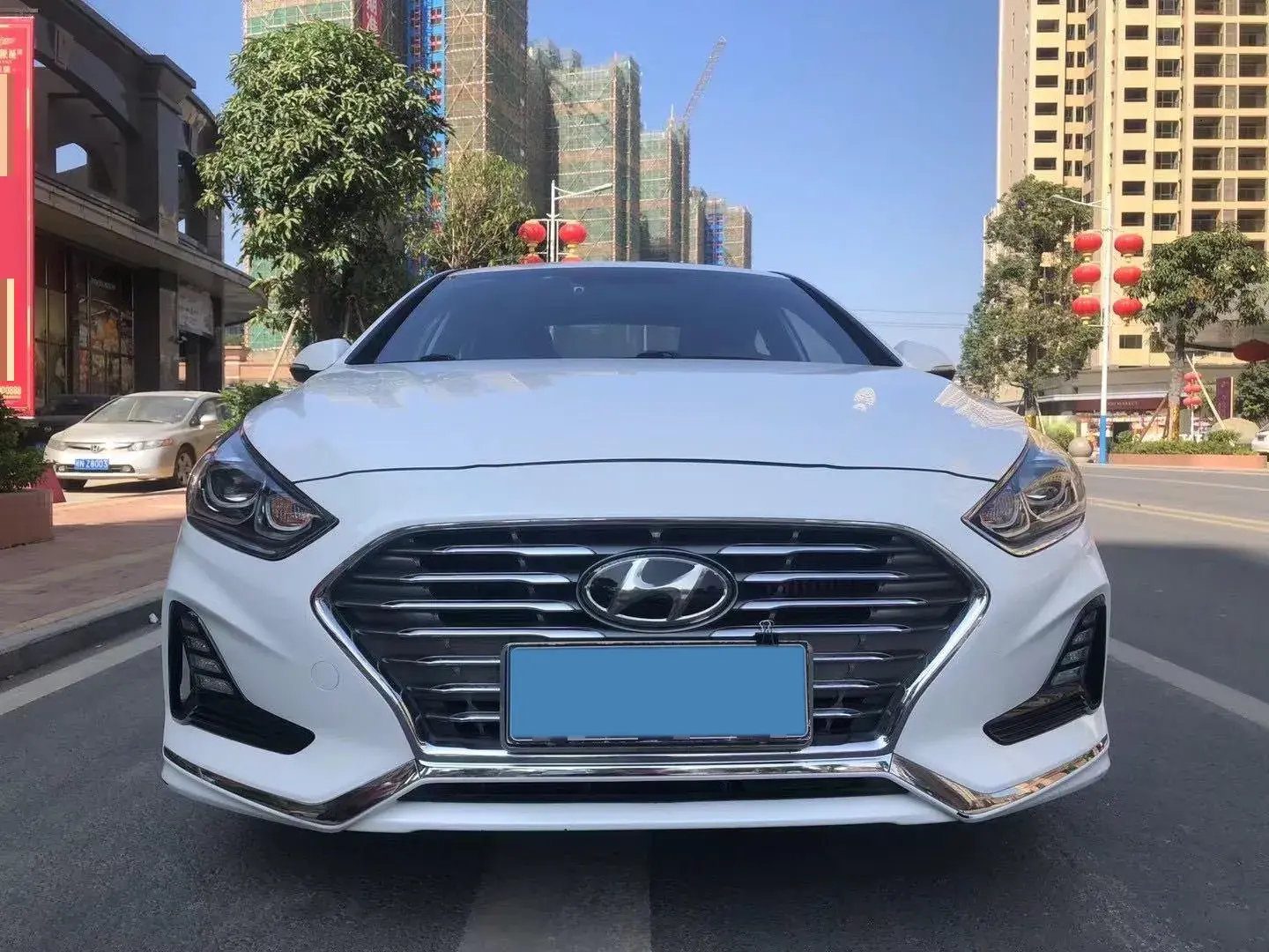 2018 HYUNDAI SONATA thumbnail 2