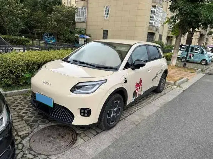 2025 AION AION view 1